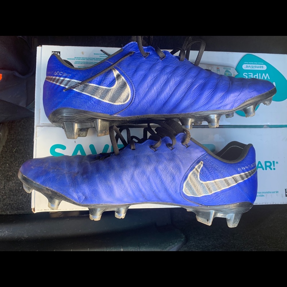 Nike tiempo